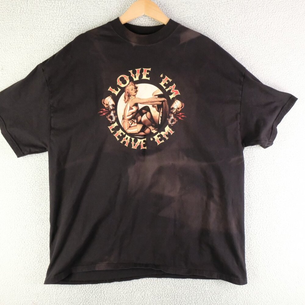 Felon Clothing T Shirt Mens 2Xl Xxl Black Biker Pin Up Girl Faded Vintage